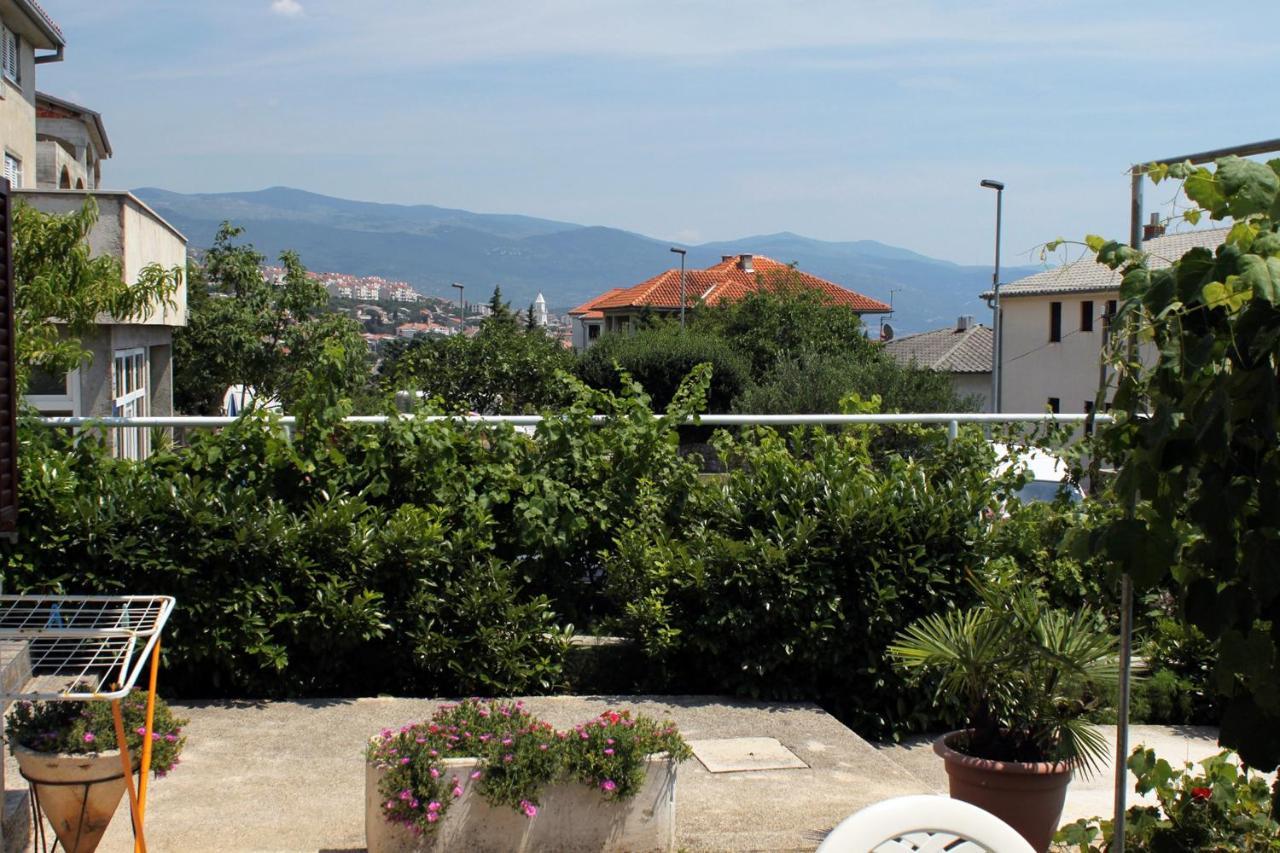 Apartments With A Parking Space Novi Vinodolski - 5600 Exterior photo